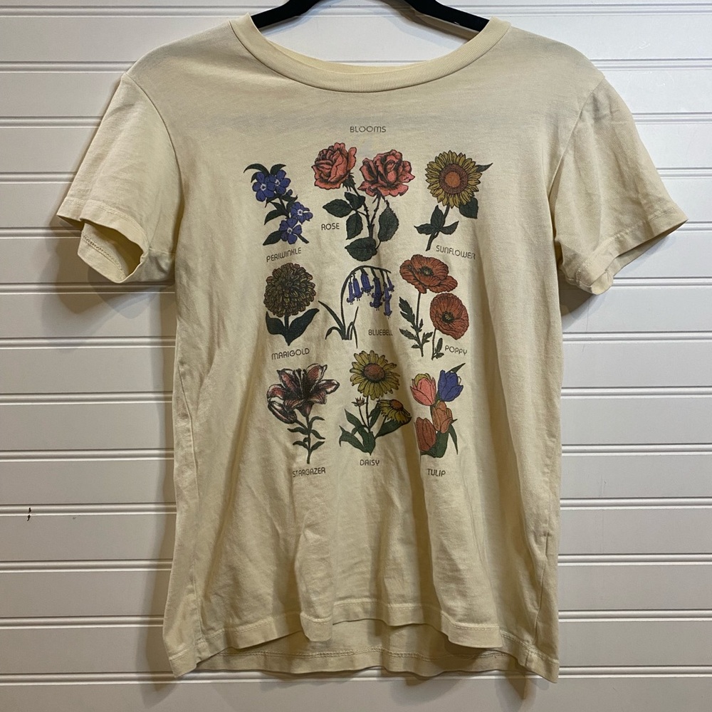 Flower graphic tee - Picture 2 of 4
